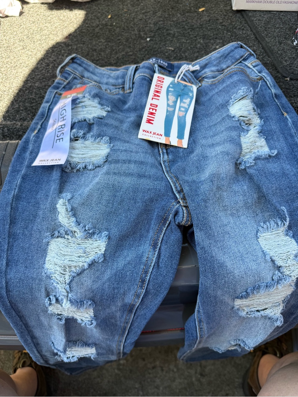 Wax Jean Medium Blue Distressed Jeans